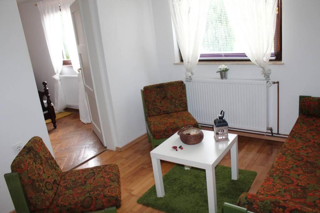 Guest House Pinus Generalski Stol المظهر الخارجي الصورة