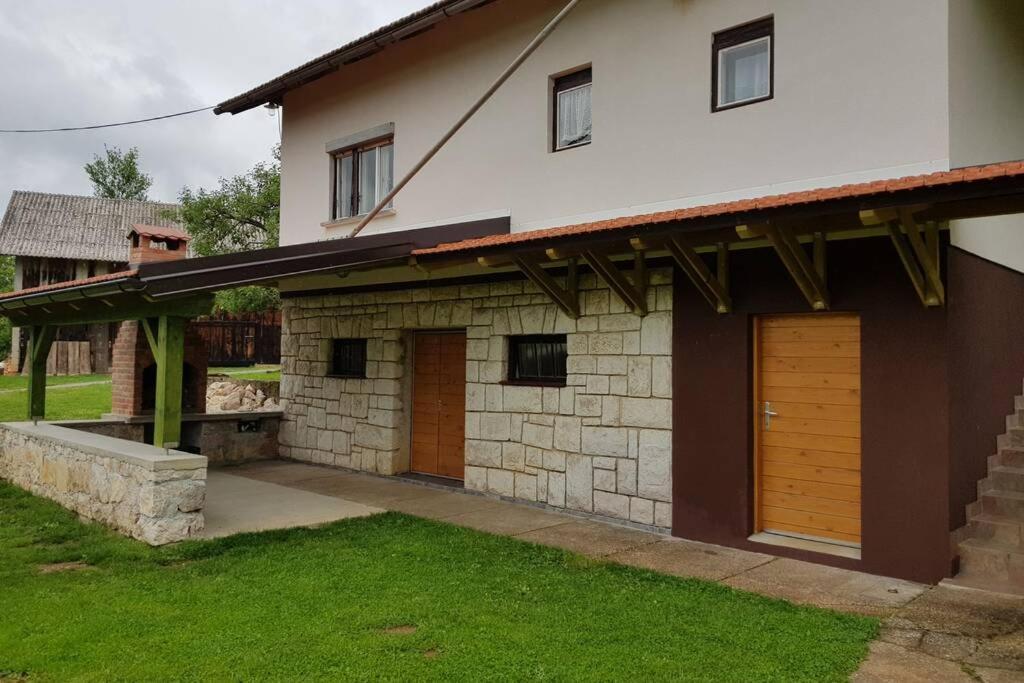 Guest House Pinus Generalski Stol المظهر الخارجي الصورة